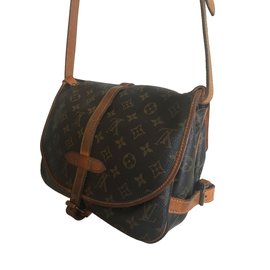 Louis Vuitton-Saumur-Marron