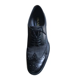 Prada-sapatos masculinos-Preto