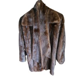 Yves Saint Laurent-Manteau fourrure-Marron