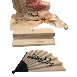 Christian Dior Ventilator Weiß
