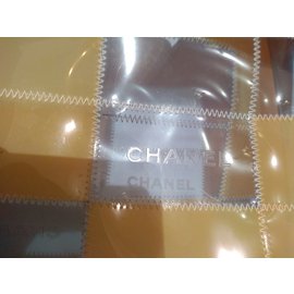 Chanel-Borsa in vinile da spiaggia-Beige