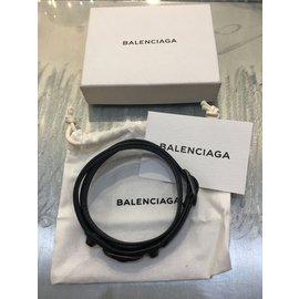 Balenciaga-Bracelet  cuir-Noir