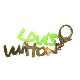 Louis Vuitton-Amuletos bolsa-Dorado