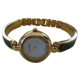 Courreges-Watch-Golden