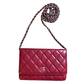Chanel Brieftasche an der Kette Rot