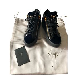 Sneakers Giuseppe Zanotti Kriss in vernice nera e velluto blu navy 36 Nero Blu navy