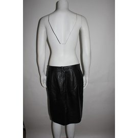 Oakwood-Skirt-Black