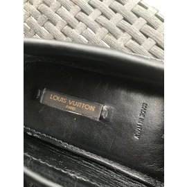 Louis Vuitton-Loafers-Black