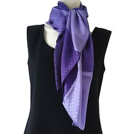 Yves Saint Laurent Sciarpa seta Porpora