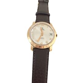 Yema-Reloj vintage-Dorado
