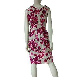 Moschino Cheap And Chic Blumen Sommerkleid aus Seide Pink