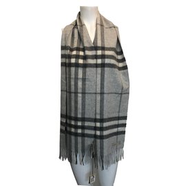 Burberry-Scarf-Other