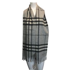 Burberry Schal Andere