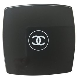 Chanel Specchio Nero