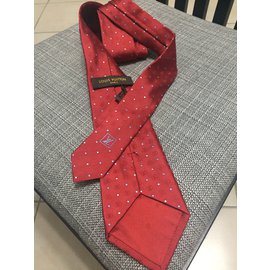 Louis Vuitton-Corbata de seda-Roja
