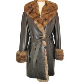 Sam Rone Coats, Outerwear Brown