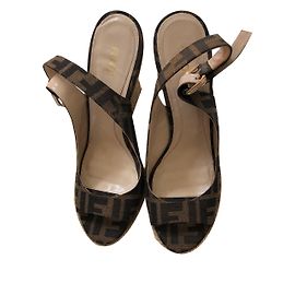 Fendi Mules compensées Marron