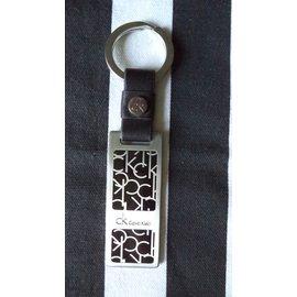 Calvin Klein-PORTE CLEFS-Noir