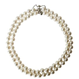 Autre Marque Colar de pérolas vintage Branco