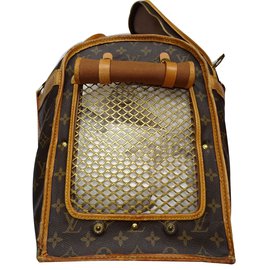 Louis Vuitton-Saco do cão-Marrom