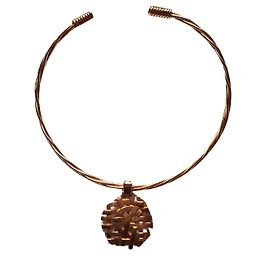Colar Yves Saint Laurent Siglé Entrelaçado Dourado Aço Dourado