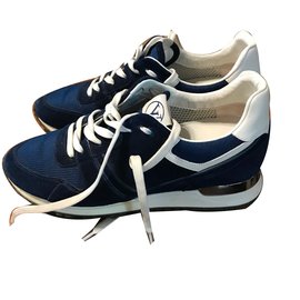 Louis Vuitton-scarpe da ginnastica-Blu