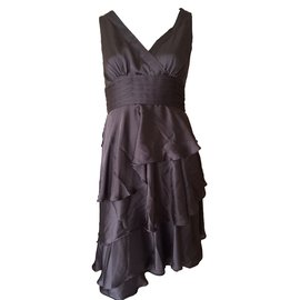 Autre Marque Robe en polyester grise Taille 38 Gris