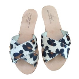 Anniel Leopard Print Leather Mules Leopard print