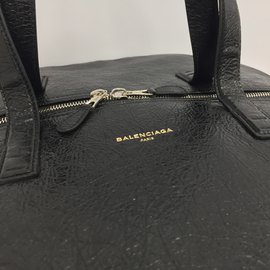 Balenciaga-Hobo del aire-Negro