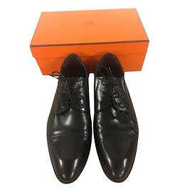 Hermès Schnürschuhe Schwarz