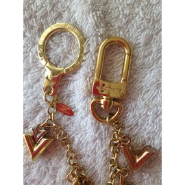 Louis Vuitton-Amuletos bolsa-Dorado