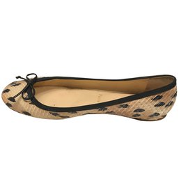 Christian Louboutin-Ballet flats-White