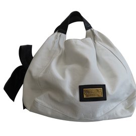 Valentino-Handtaschen-Weiß