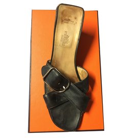 Hermès Leather Mules Black Black