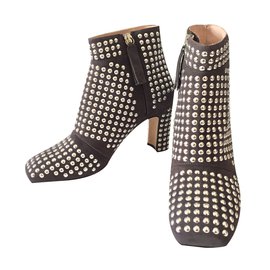 Christopher Kane-Stiefel-Taupe