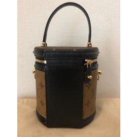 Louis Vuitton-Handbags-Caramel