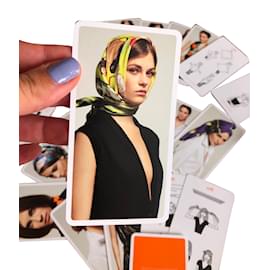 Hermès-Karten zum Verknoten-Mehrfarben 