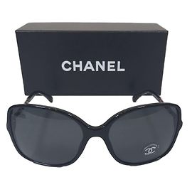 Chanel Occhiali da sole Nero