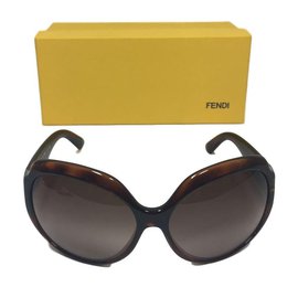 Fendi Sonnenbrille Braun