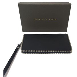 Autre Marque-Small Charles & Keith clutch bag-Black