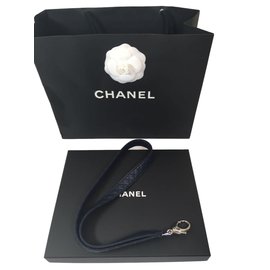 Chanel Key ring Navy blue