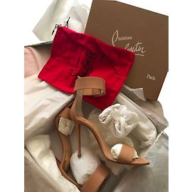 Christian Louboutin Tacchi Carne