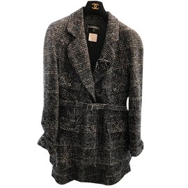Chanel-Rock Anzug-Mehrfarben 