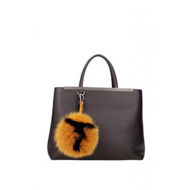 Fendi-pom pom fur-Orange