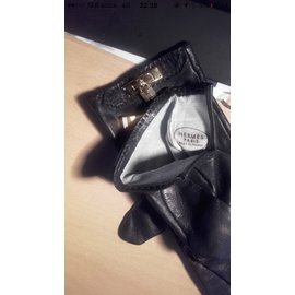 Hermès-Gloves-Black,Golden