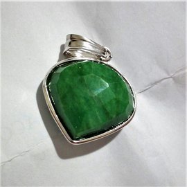 Autre Marque-Beautiful real emerald heart (from Brazil) ** period:1960/70**-Green