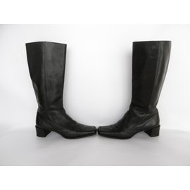 Hermès-Low Heel Leather Boots-Black