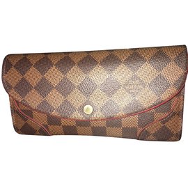 second hand lv wallet