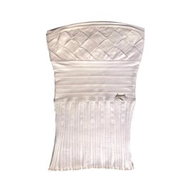 Chanel Top Crudo