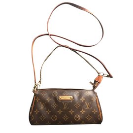 Louis Vuitton-Eva-Marrom